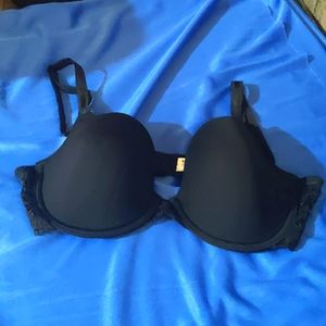 Wacoal 36C black bra